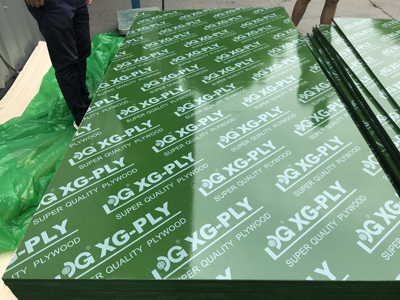 Green film faced plywood