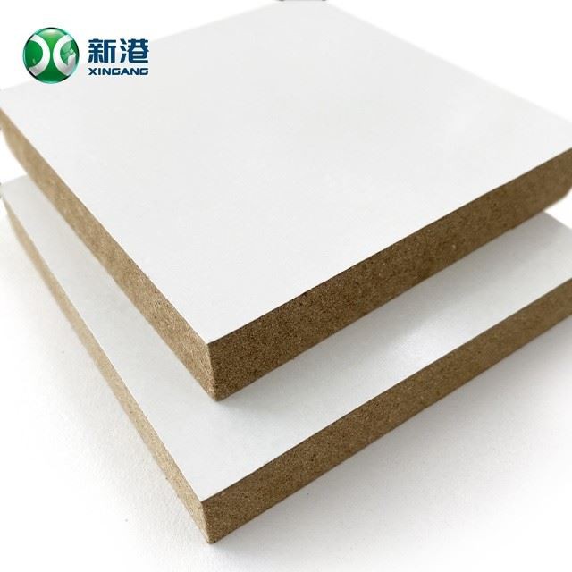18mm 1220*2440mm Gloss White Surface MDF For Furniture And Decoration