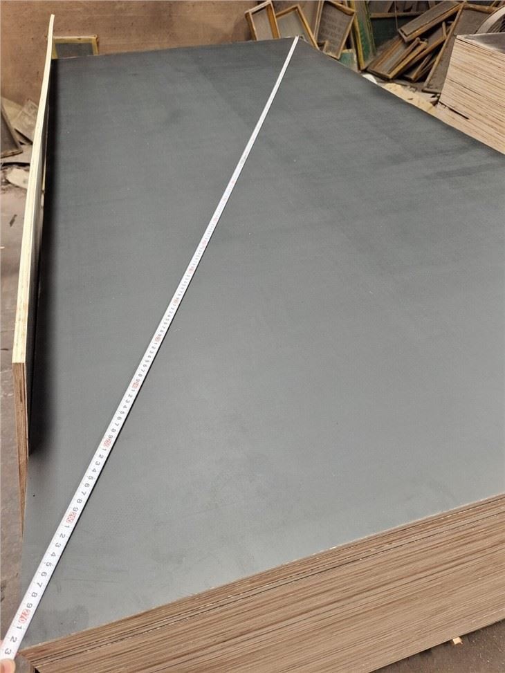 18MM Construction Shuttering Board Concrete Formwork Film Faced Plywood 18MM 17MM 15MM