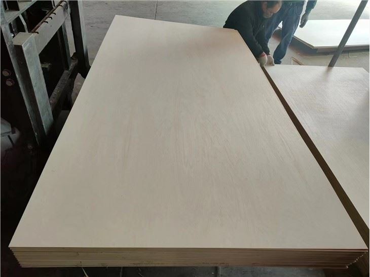 2140x1000x6mm2140x900x6mm Commercial Plywood Door Skin Board Popalr Core Ev Surface