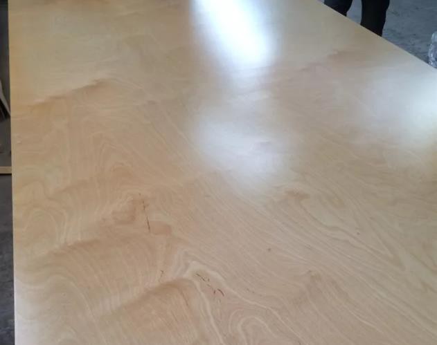 China UV Coated Full Birch Plywood Manufacturer
