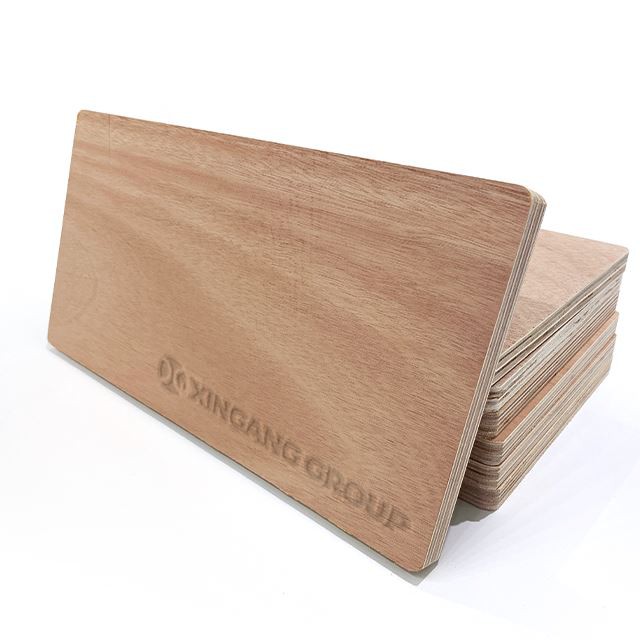 High Quality Pine/ash/cherry/oak Veneer Plywood / Fancy Plywood For Furniture
