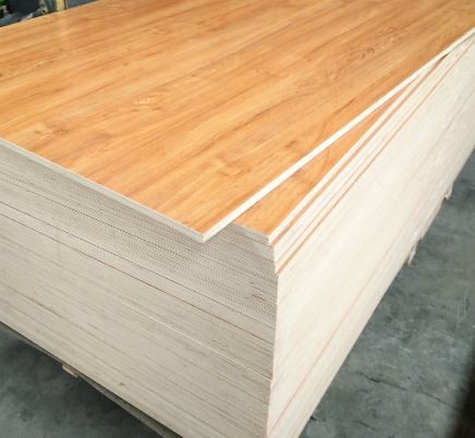 Linyi Embossed Melamine Plywood