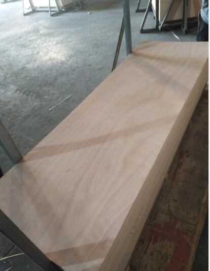 Natural Okoume Veneer Plywood Door Skin