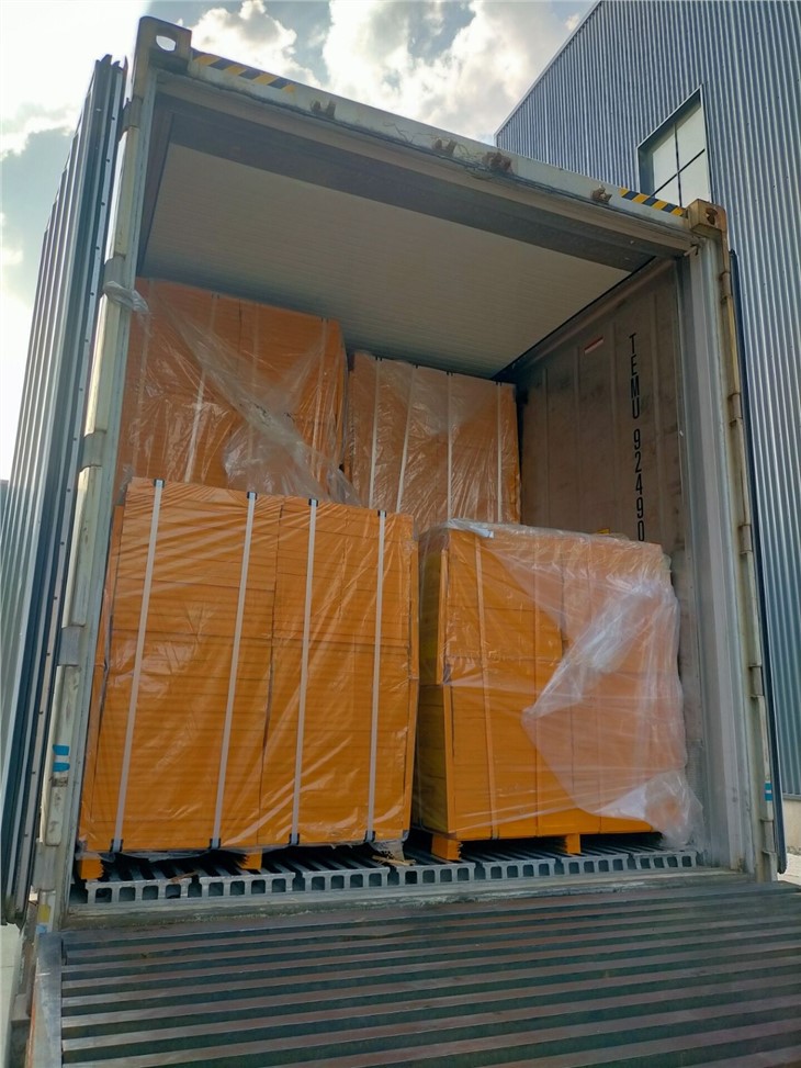 3 PLY YELLOW SHUTTERING PANEL FOR CONSTRUCTION