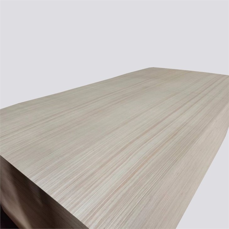 Okoume Wood Commercial Plywood Board Poplar Core