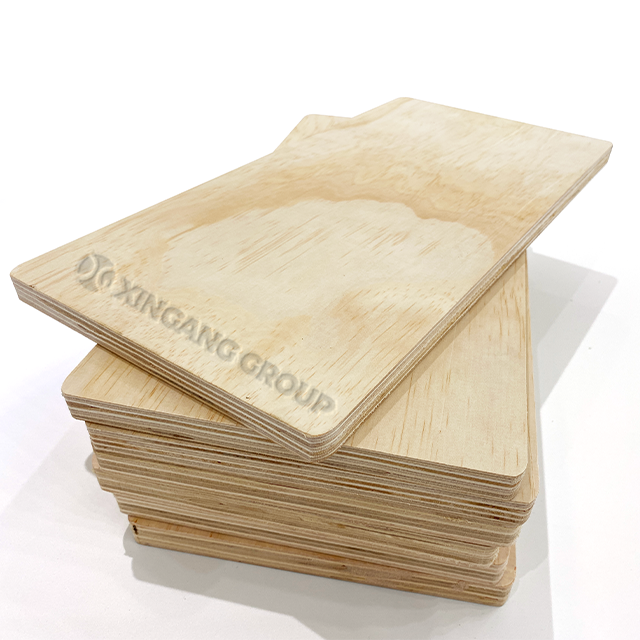 Construction Grade Pine Plywood