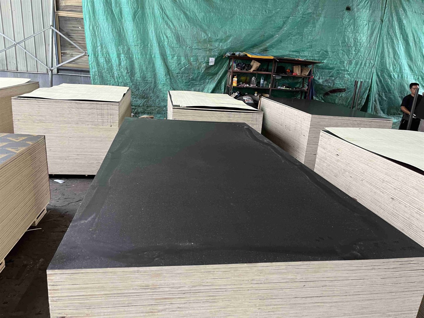 Anti-Slip Plywood